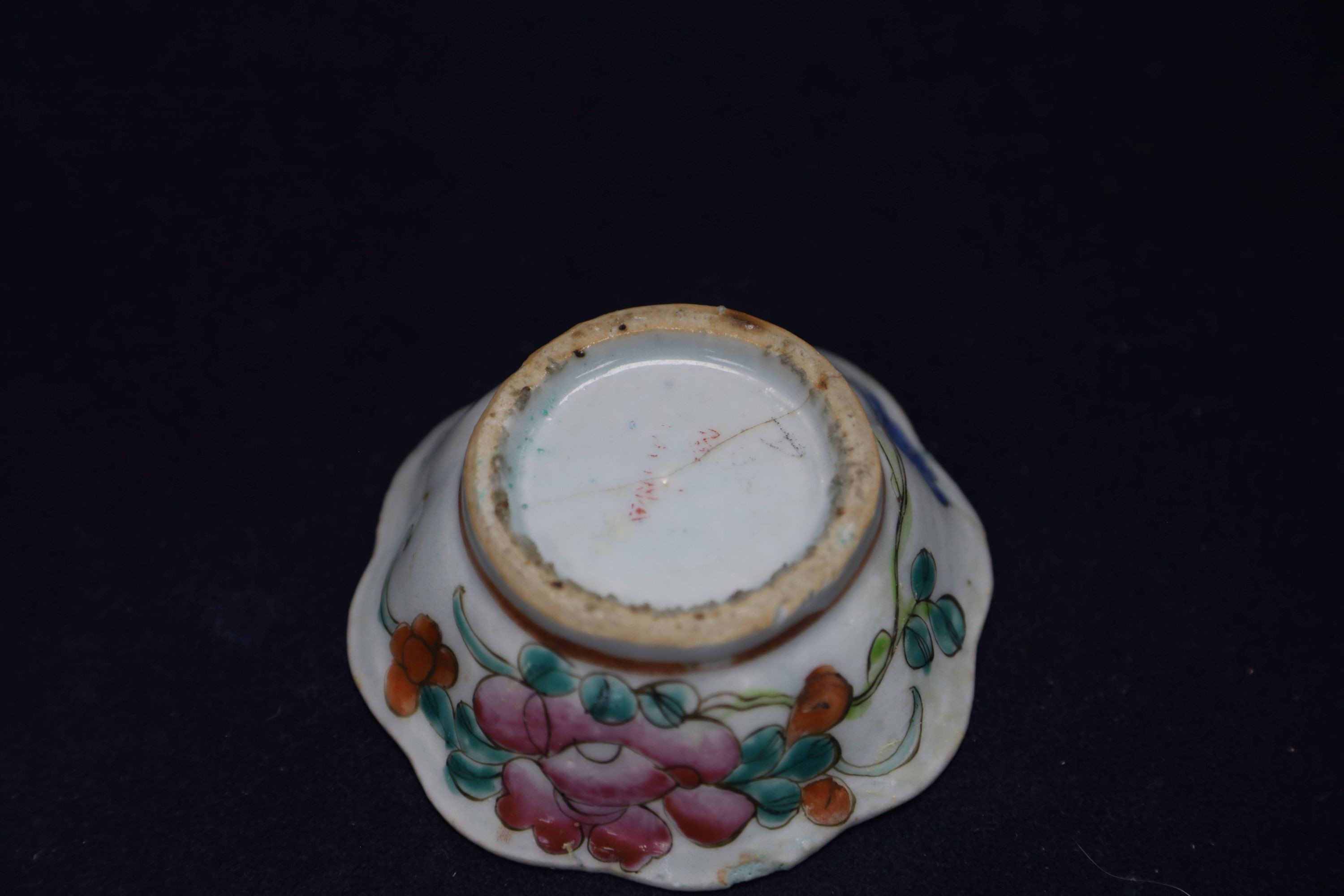 A Chinese cloisonne doucai bowl, 10.4cm and a famille rose dish